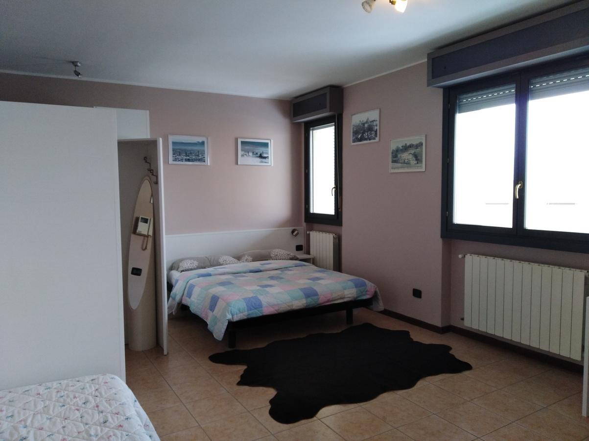 Airport Orio Studio Apartment Bergamo Bagian luar foto